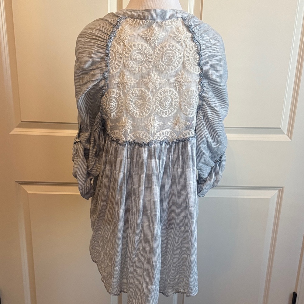 Free People Blue and White Blouse XS